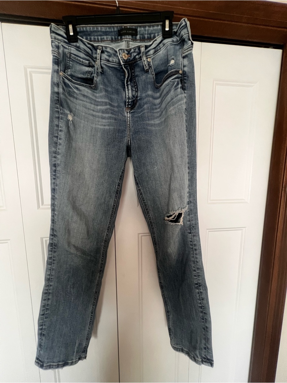 Women’s Silver Jeans- Great Condition- Ankle Style- Size 30 Waist